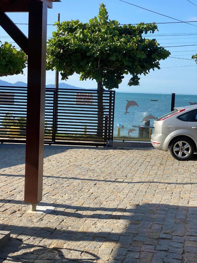 Apartamento Frente Mar Na Baia De Porto Belo Exterior photo